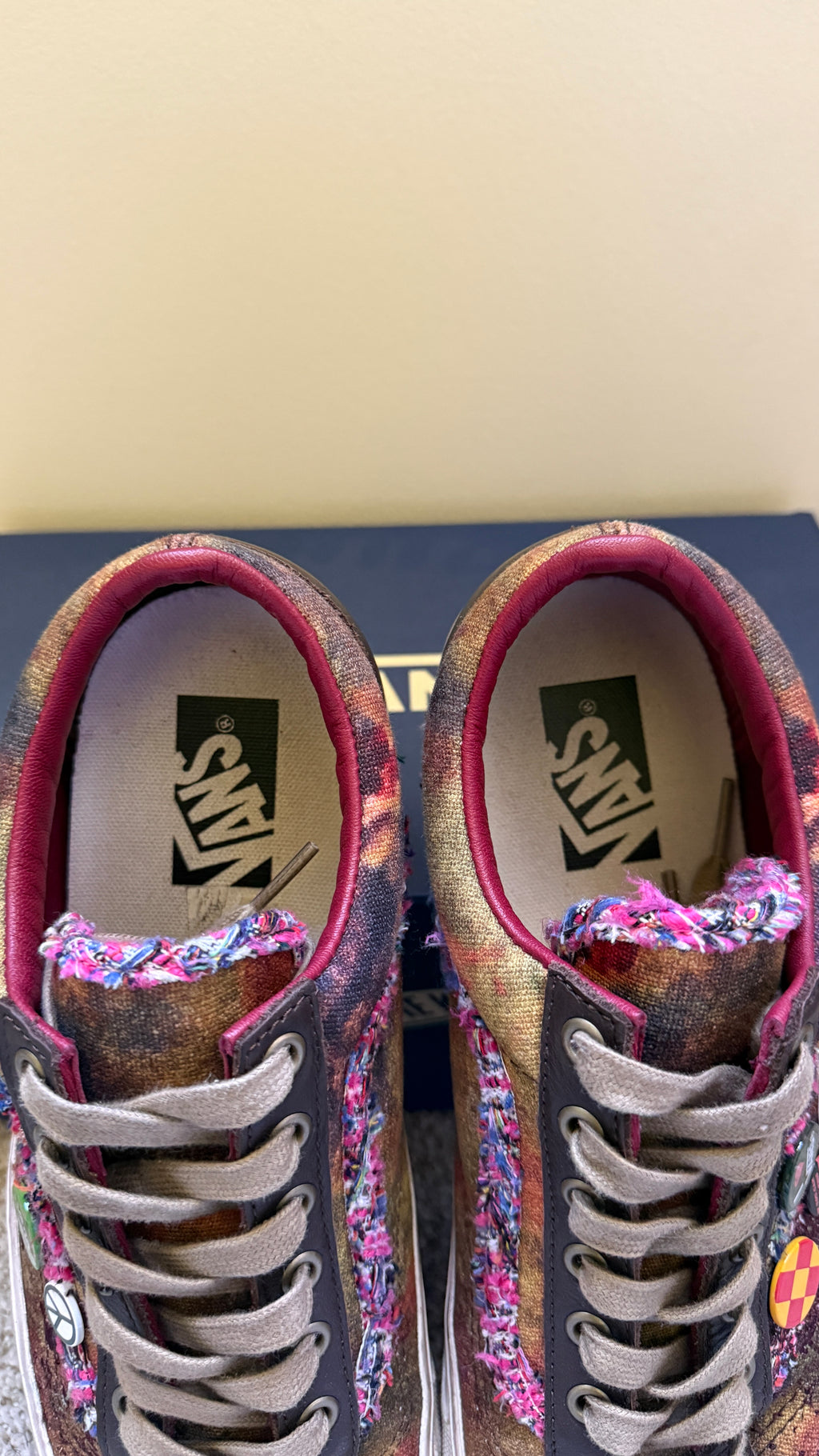 Vans Old Skool 36 Souvenir Size 9.5