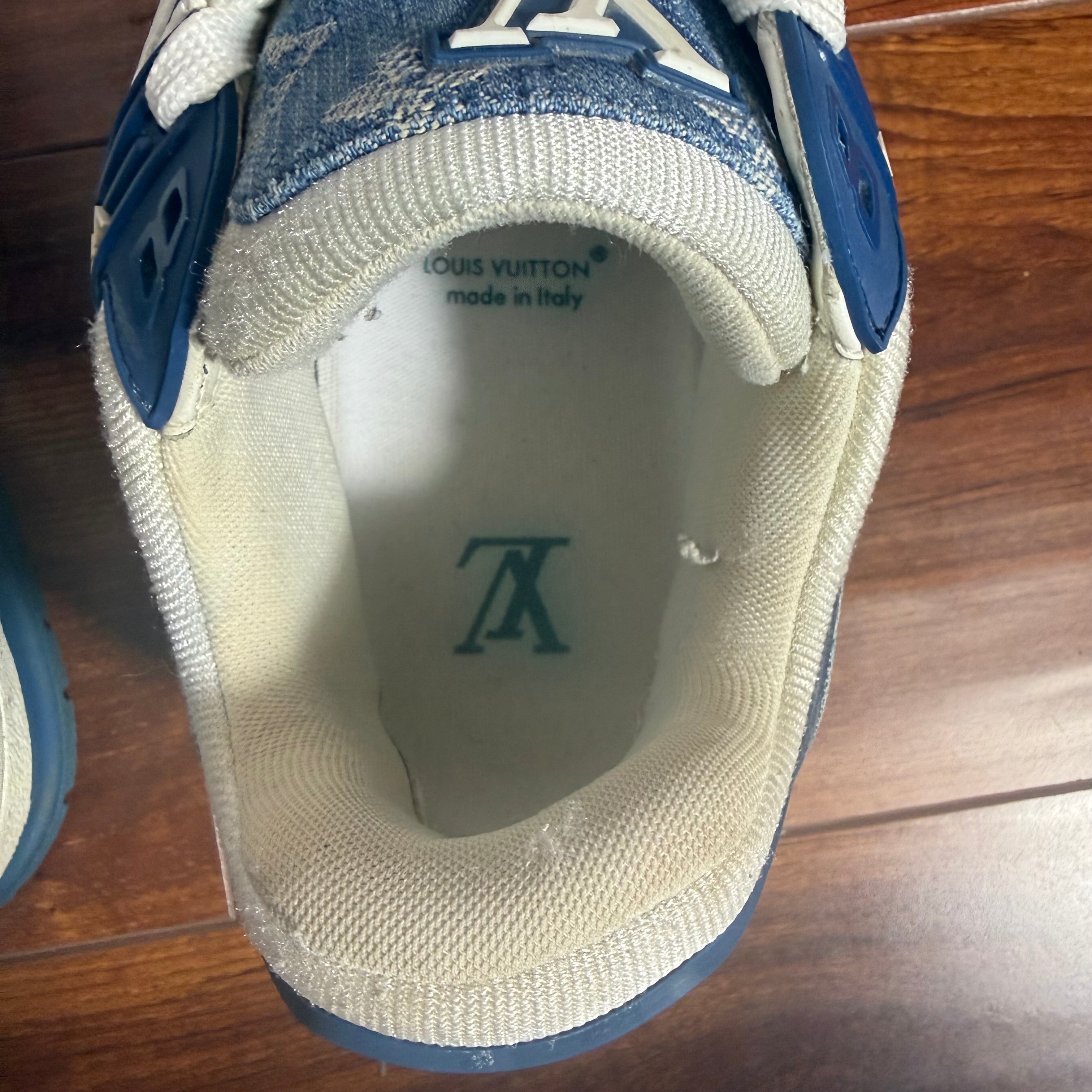 Louis Vuitton Blue Denim Monogram Trainer Size 9 (7 LV)
