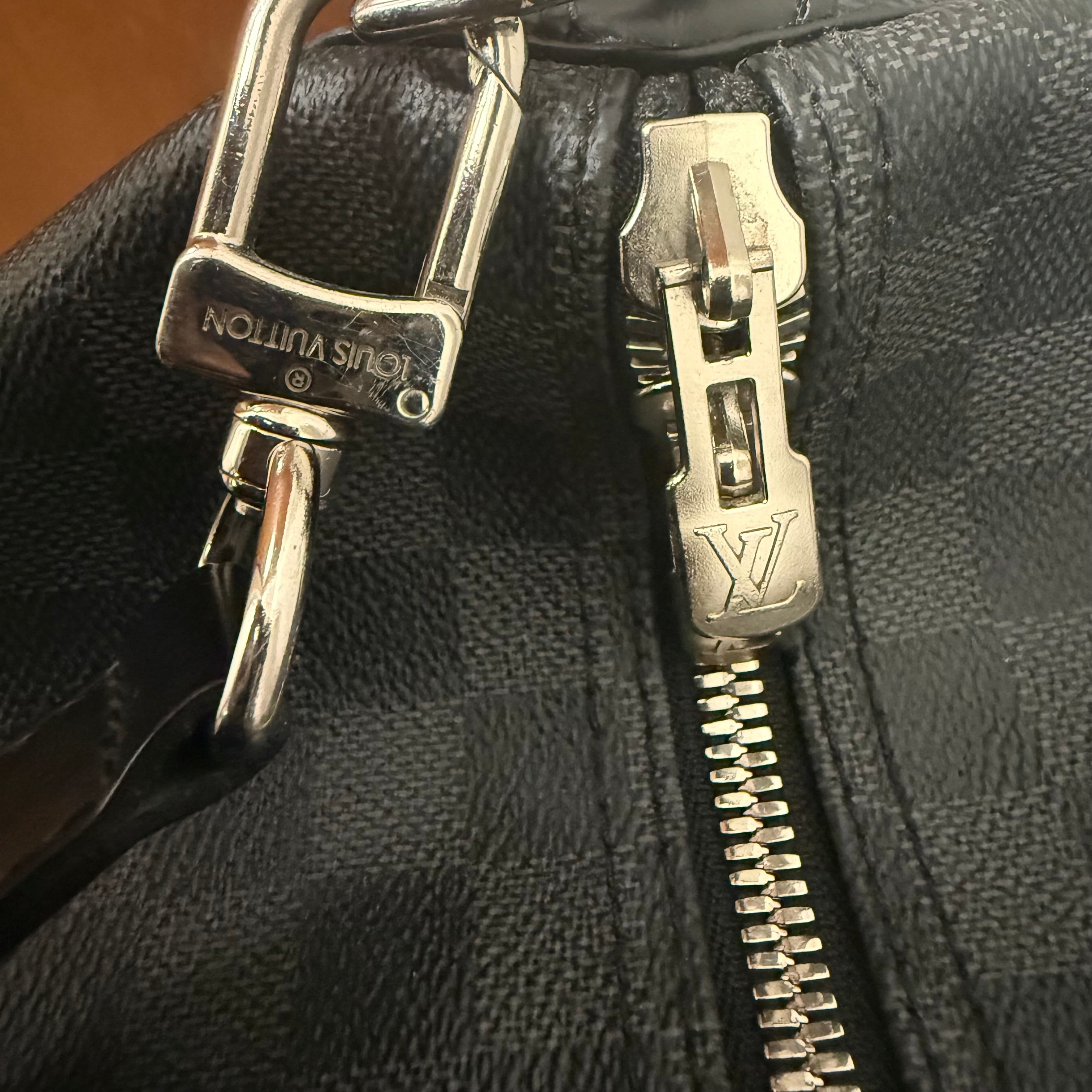 Louis Vuitton Damier Graphite Keepall Bandoulière Leather 45