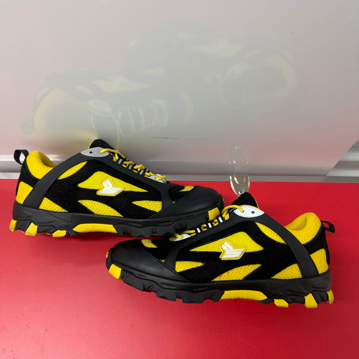 Sicko Hiking Shoe Yellow Lightning Size 12