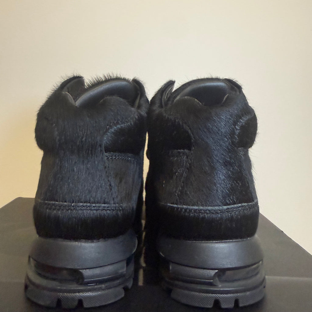 Brand New Nike Air Max Goadome ACG Pony Hair Black Size 12