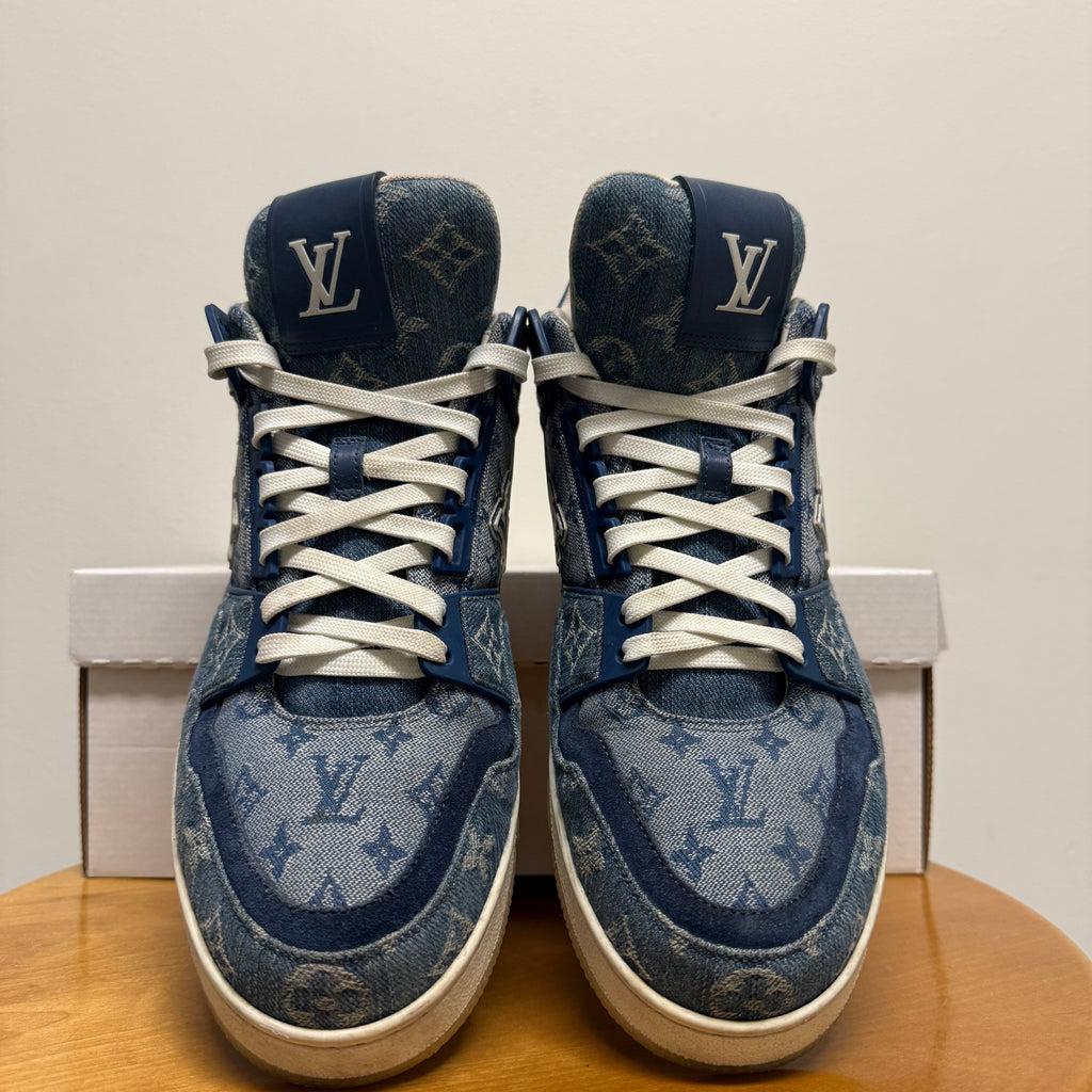 Louis Vuitton Trainer Denim Monogram Blue White Sz 8.5 (7LV)