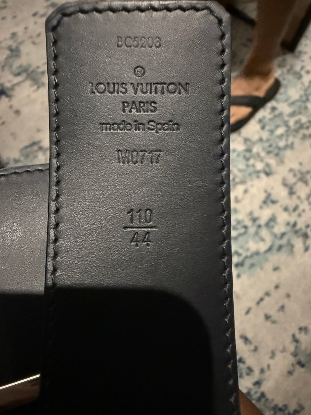 Louis Vuitton Shadow Reversible Belt Size 110/44