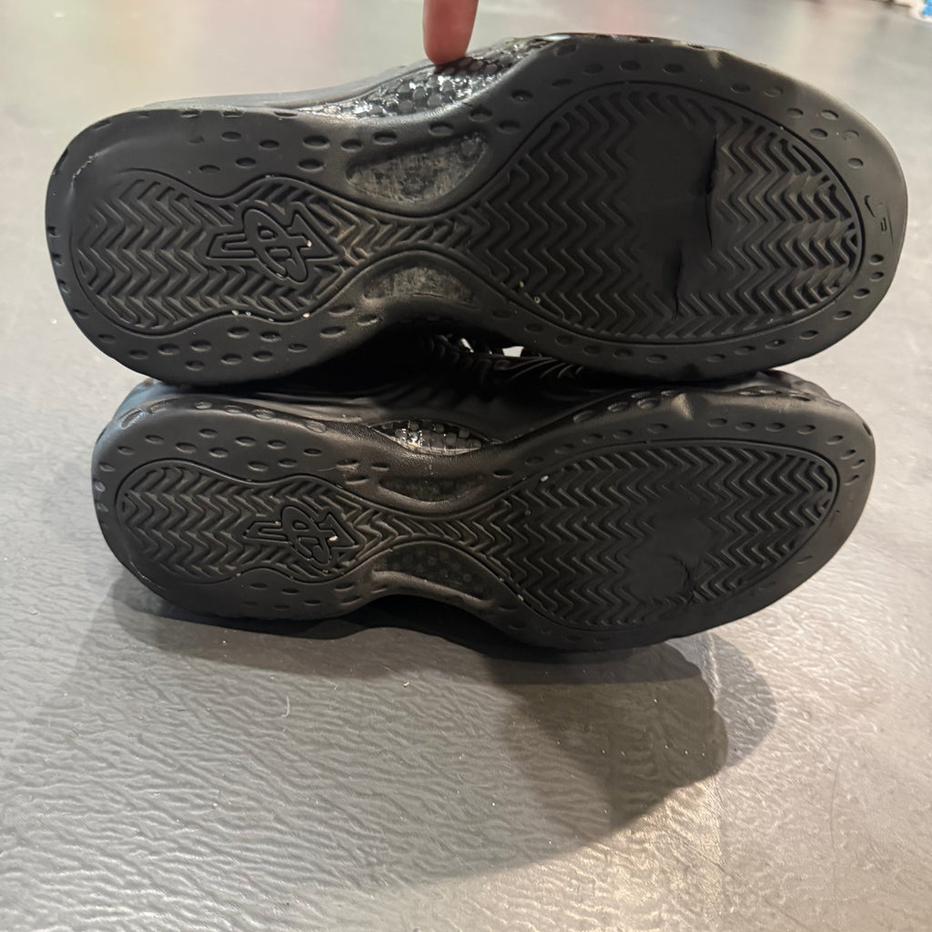 Comme Des Garcon Black Foamposite Size 10