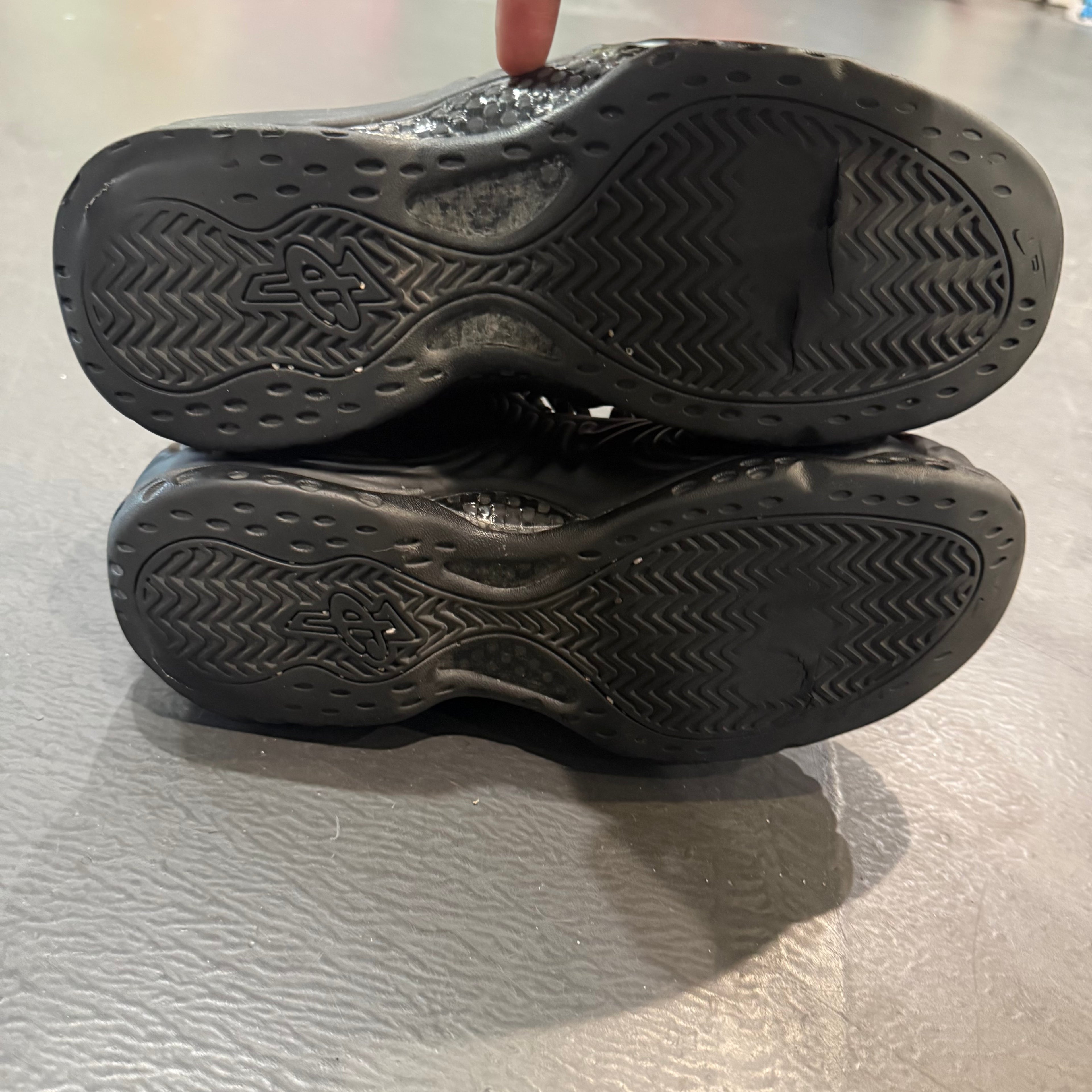 Comme Des Garcon Black Foamposite Size 10