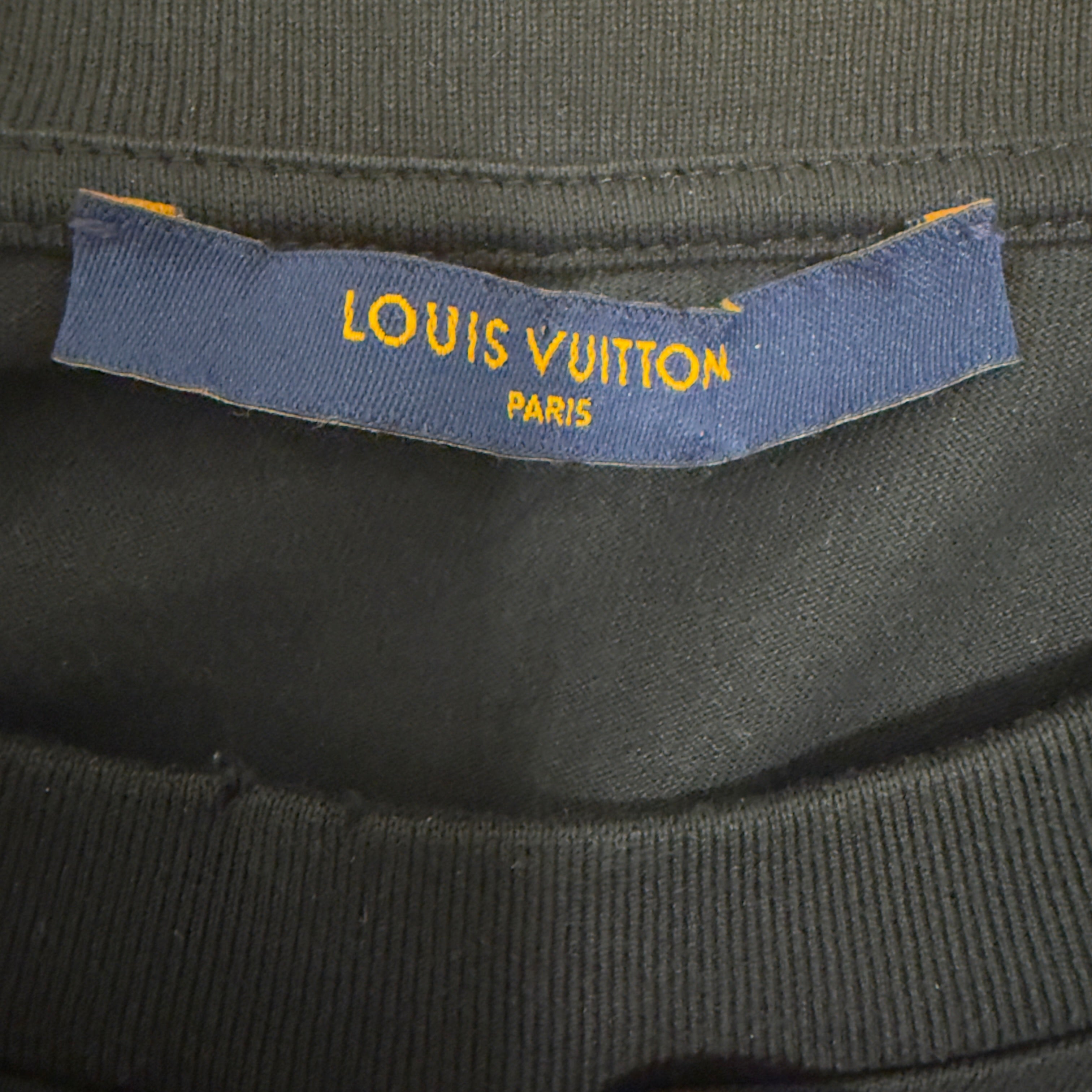 Louis Vuitton Monogram Gradient Black T-Shirt Sz Large
