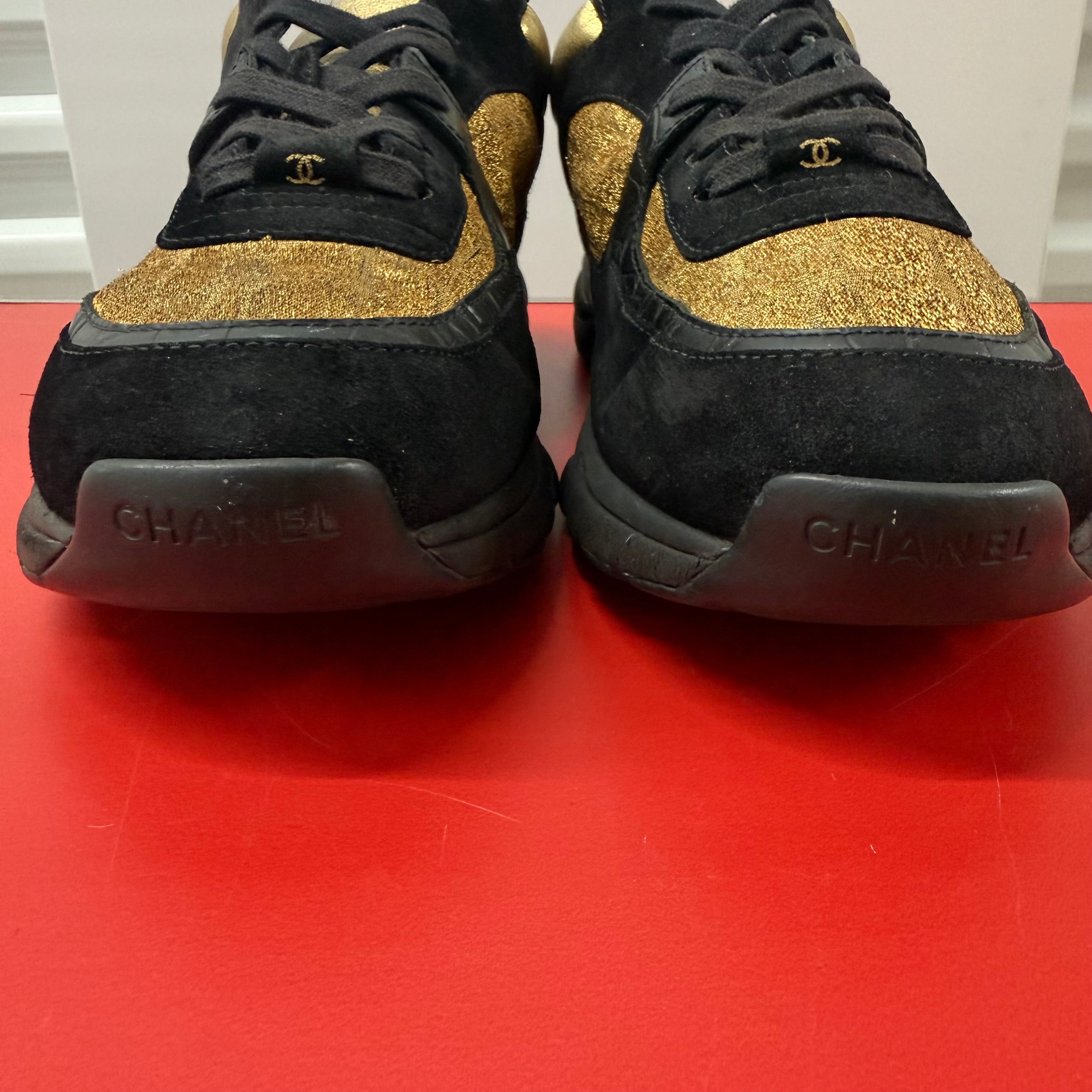 Chanel Black/Gold Trainer Size 11 (44)