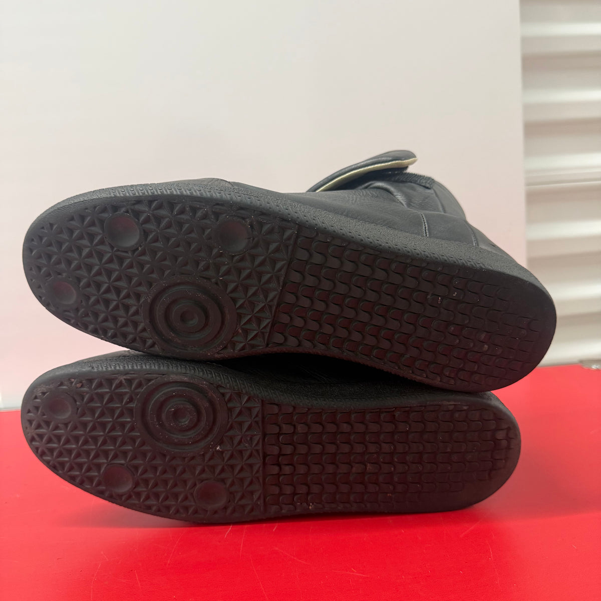 Maison Margiela Triple Black Future Size 44 (11)