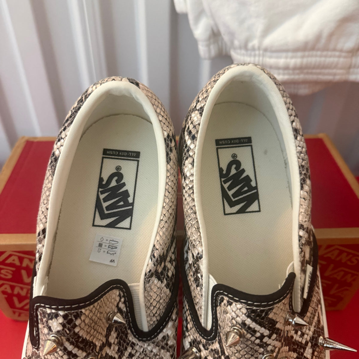 Vans x Dumbo Slip Ons Size 10