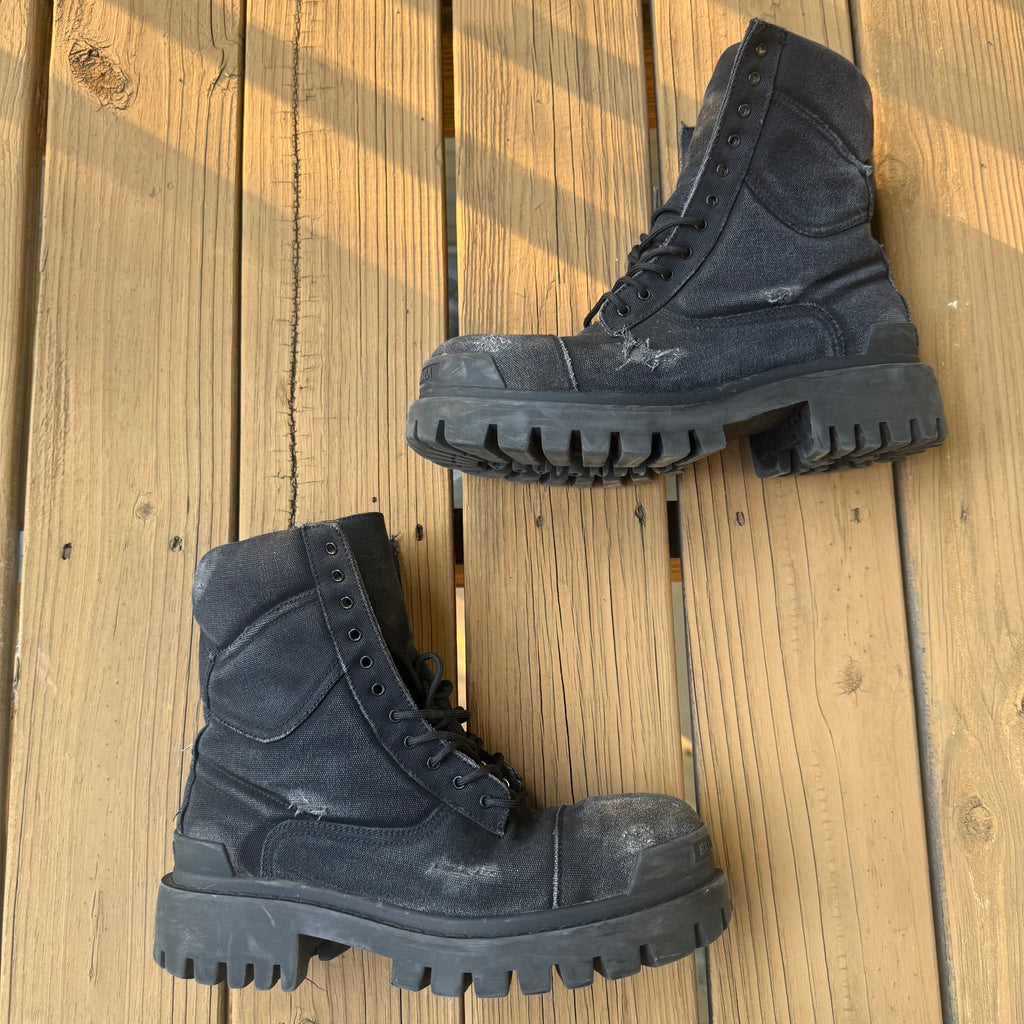 Balenciaga Black Strike Boot Size 8 (41)