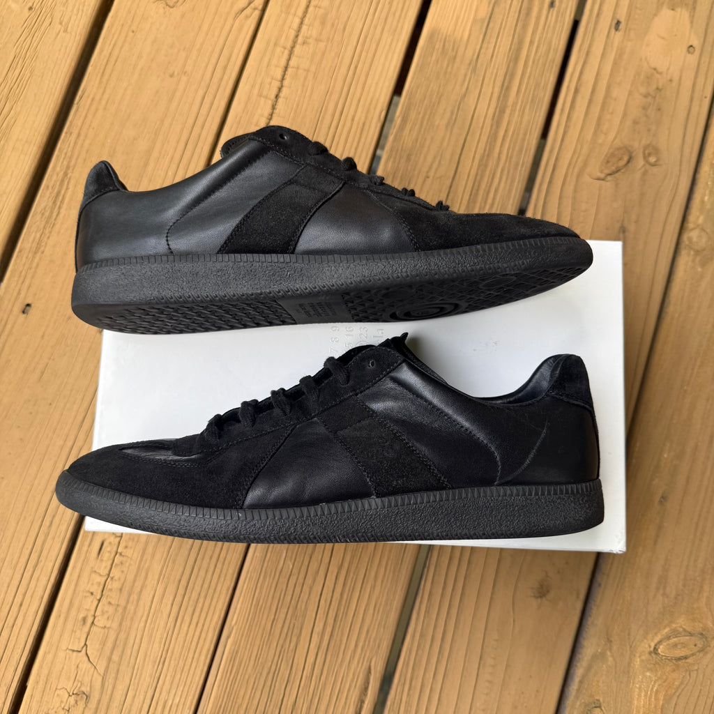 Maison Margiela Triple Black Future Size 12