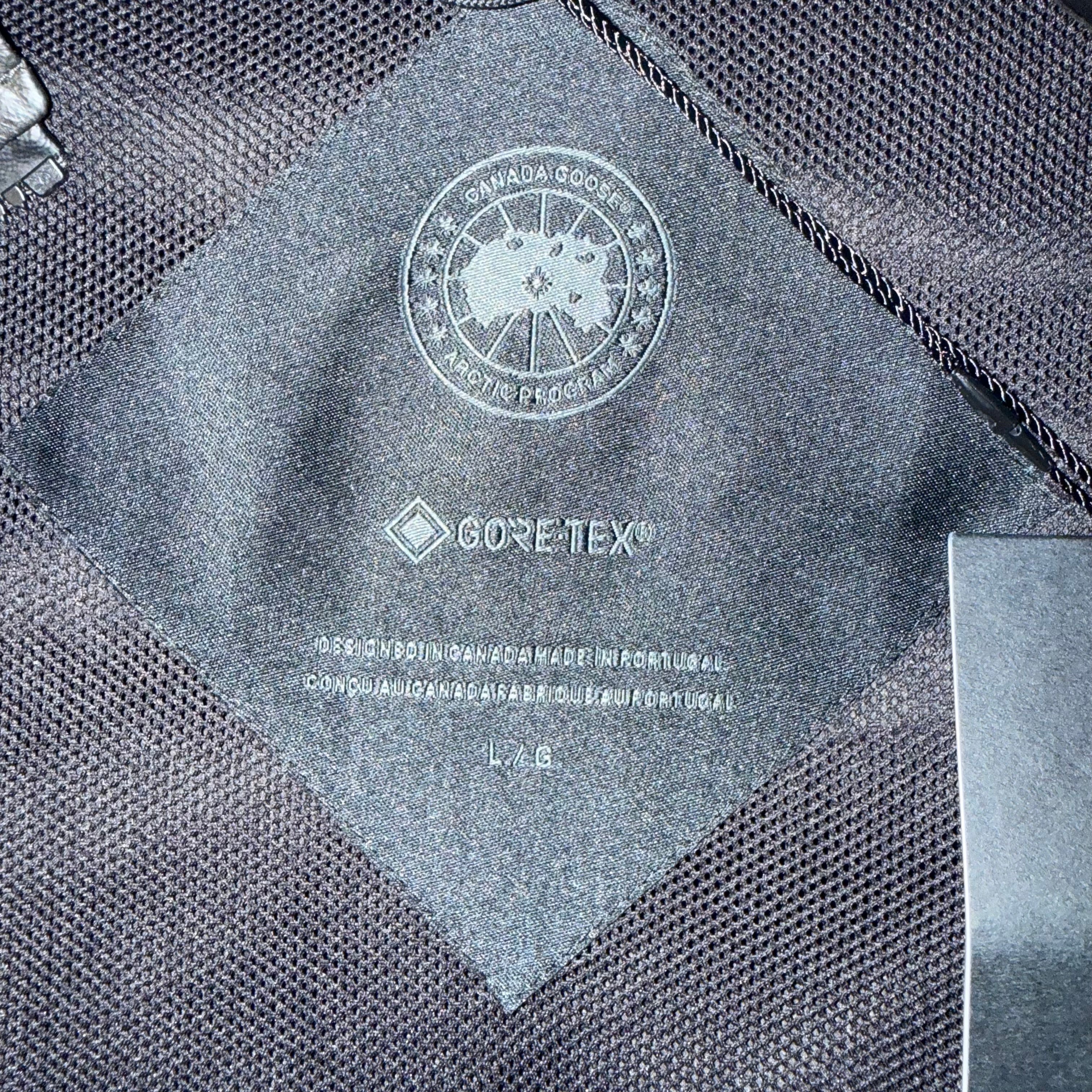 Canada Goose Nomad Parka w/ Tags Sz Large NEW