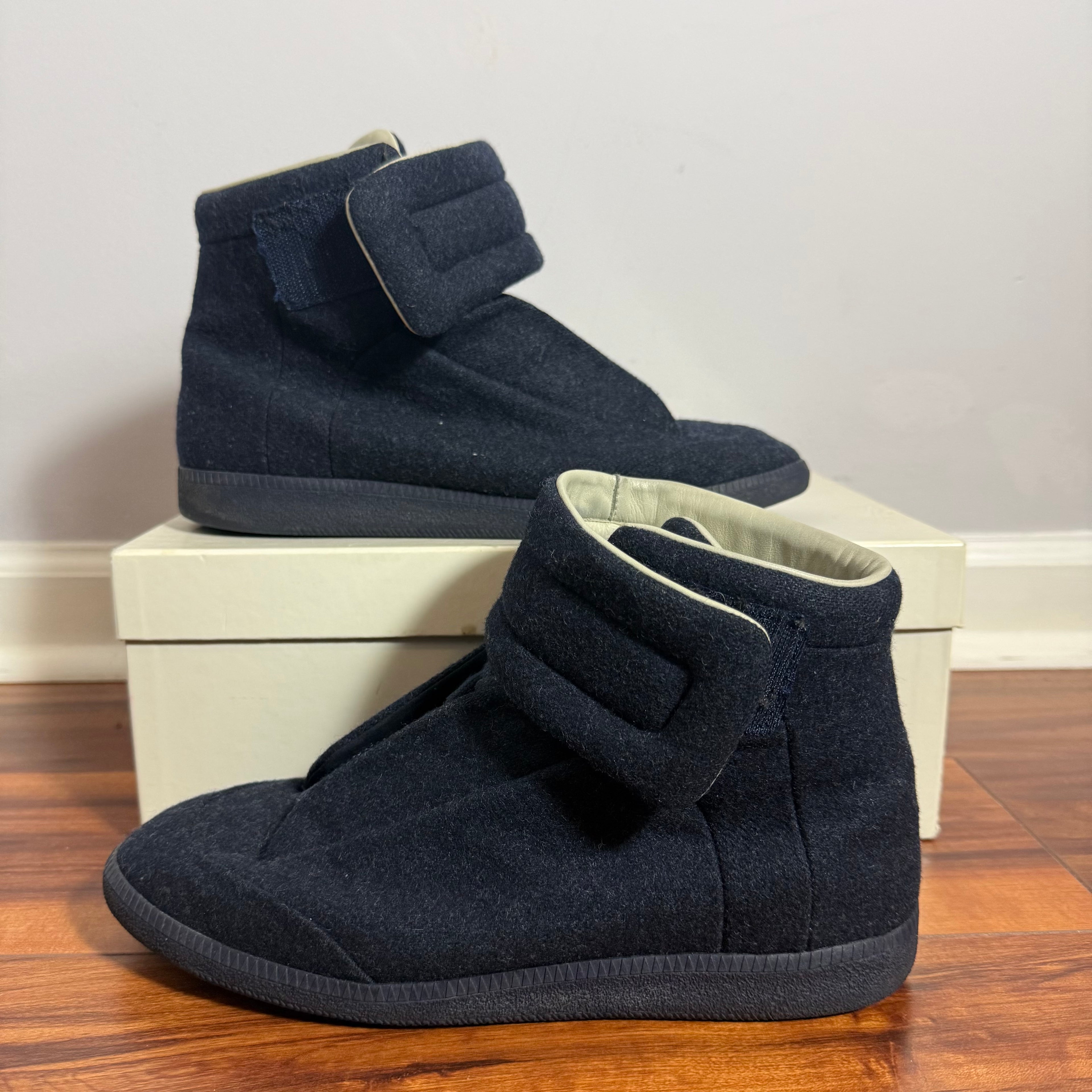 Maison Margiela Navy Blue Wool Future Size 9 (42)