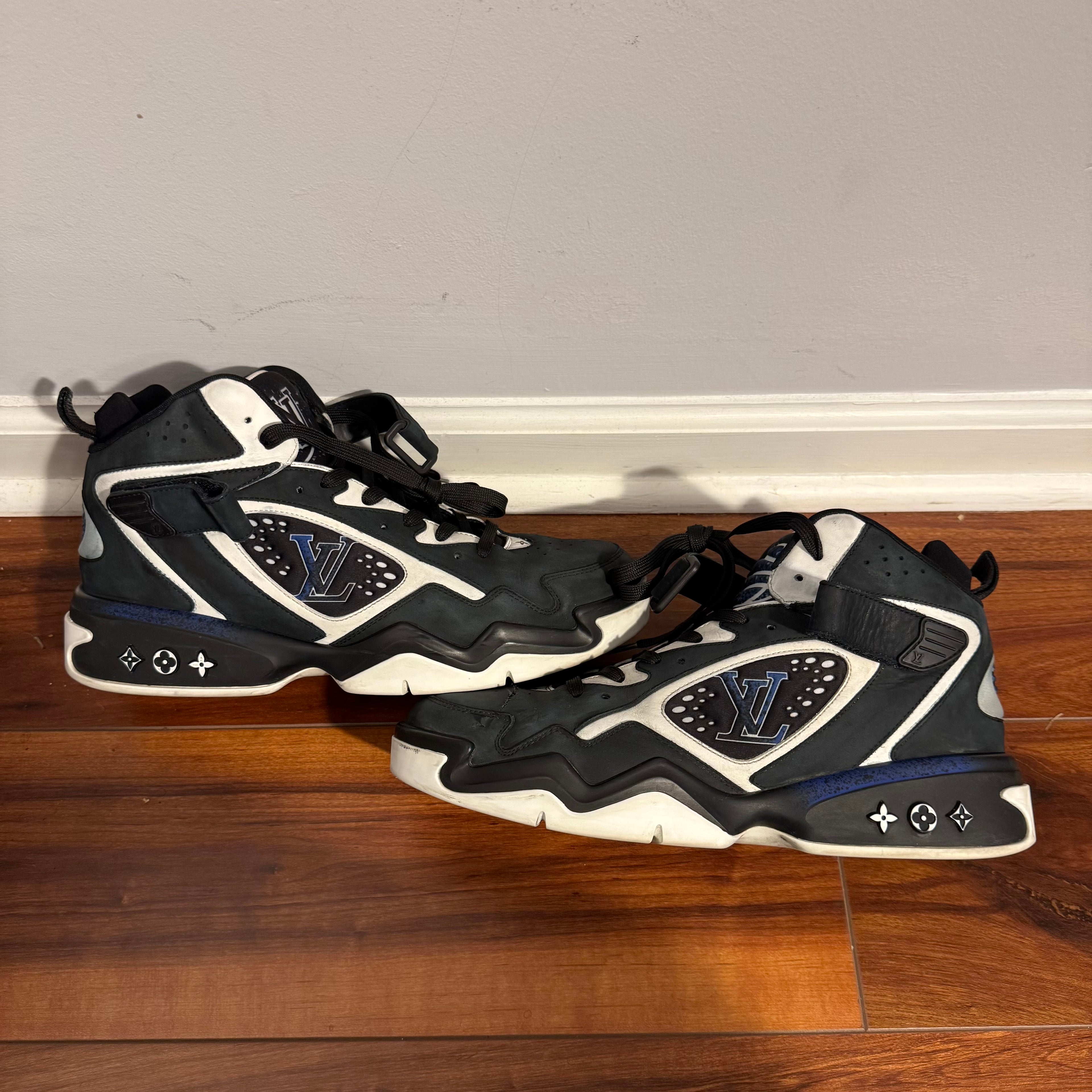 Louis Vuitton Black and Blue Trainer 2 Size 10.5 (9LV)