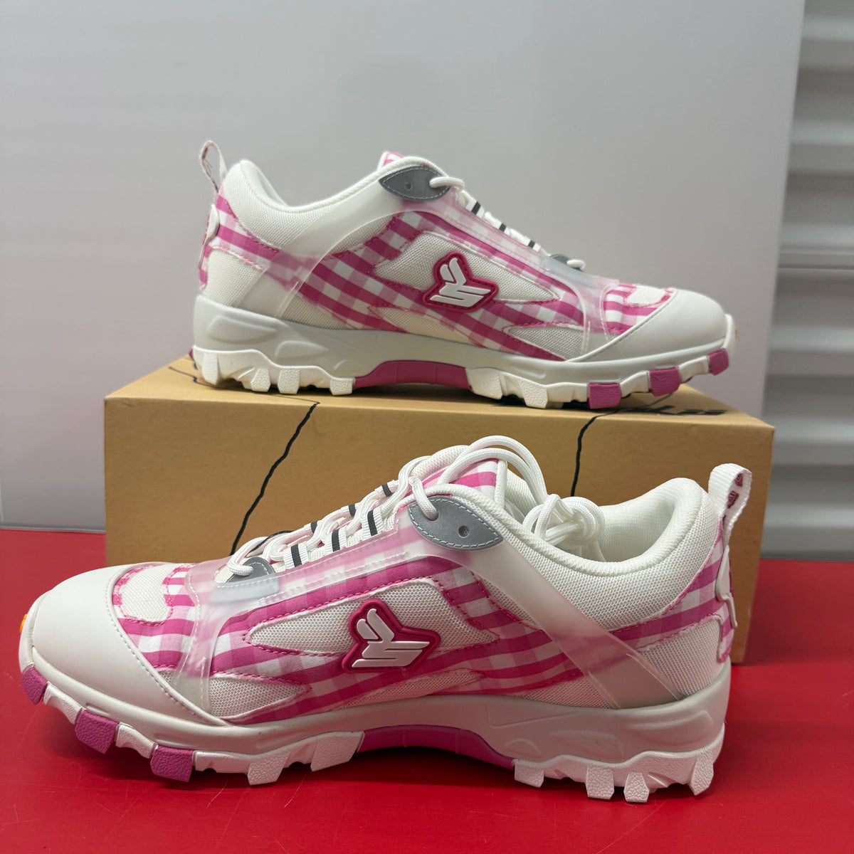 Sicko x Eric Emmanuel Pink/White Hiking Shoe Size 44 DS