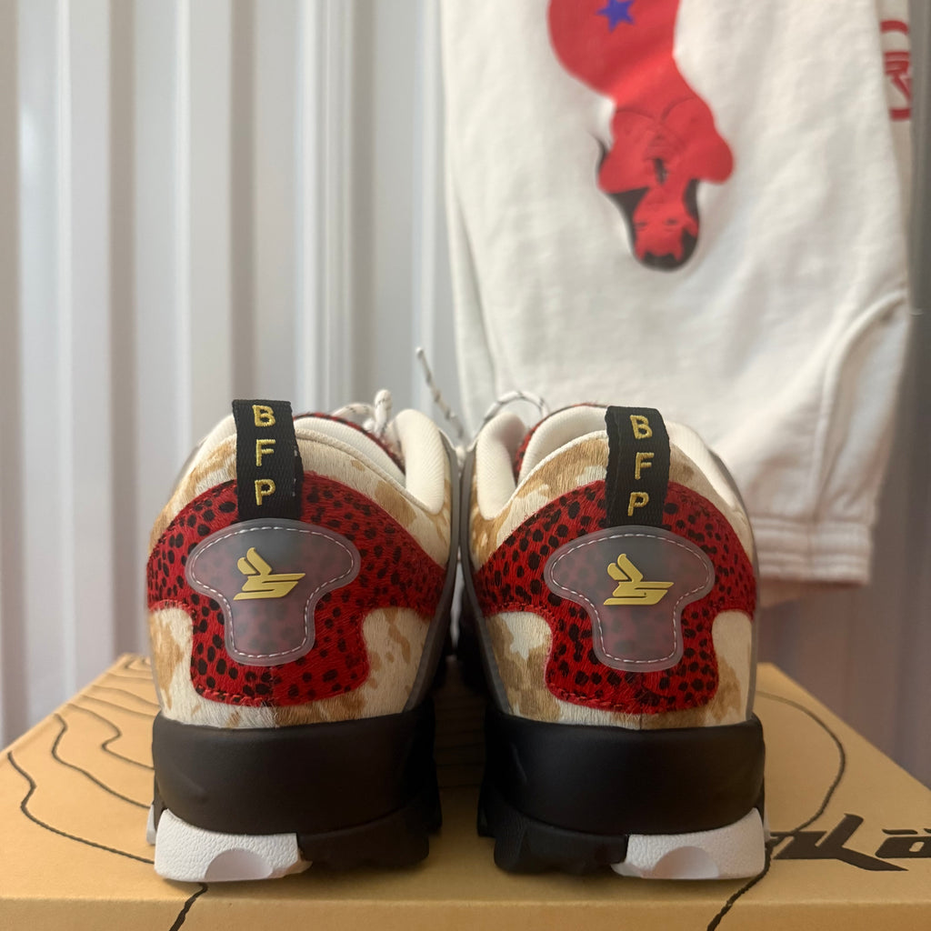Sicko Diamond Red Cheetah Hiking Shoe Size 11