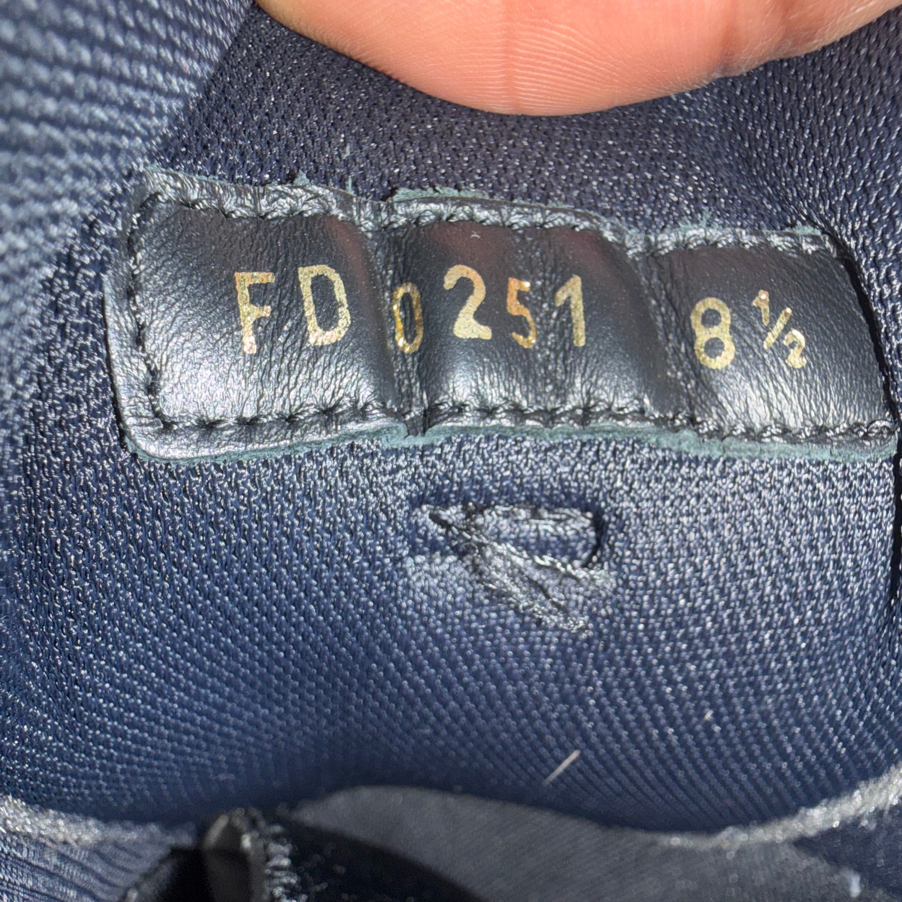 Louis Vuitton Millenium Silver Black Trainer Sz 10 (8.5 US)