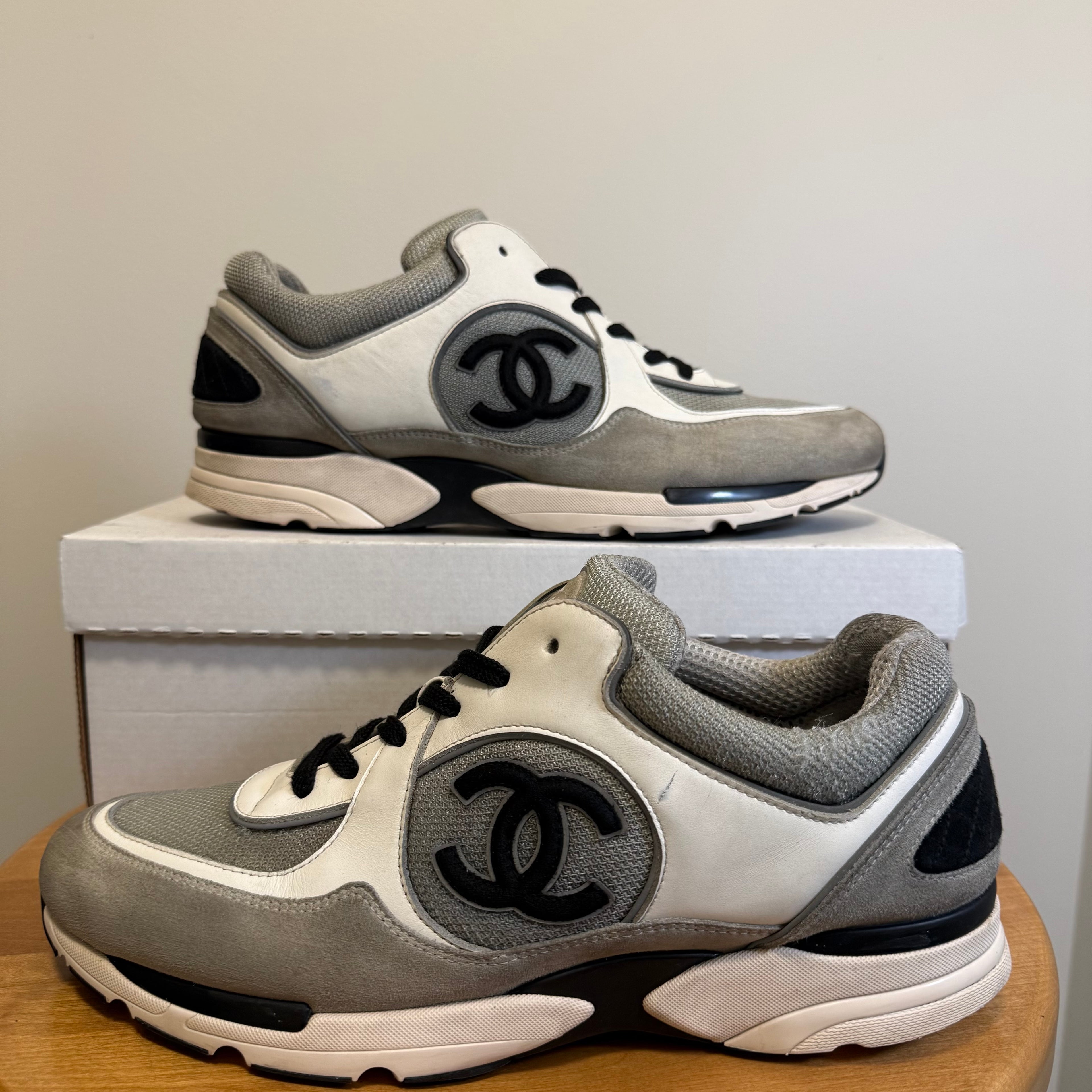 Chanel CC Logo Trainer White Light Grey Black Size 12 (45)