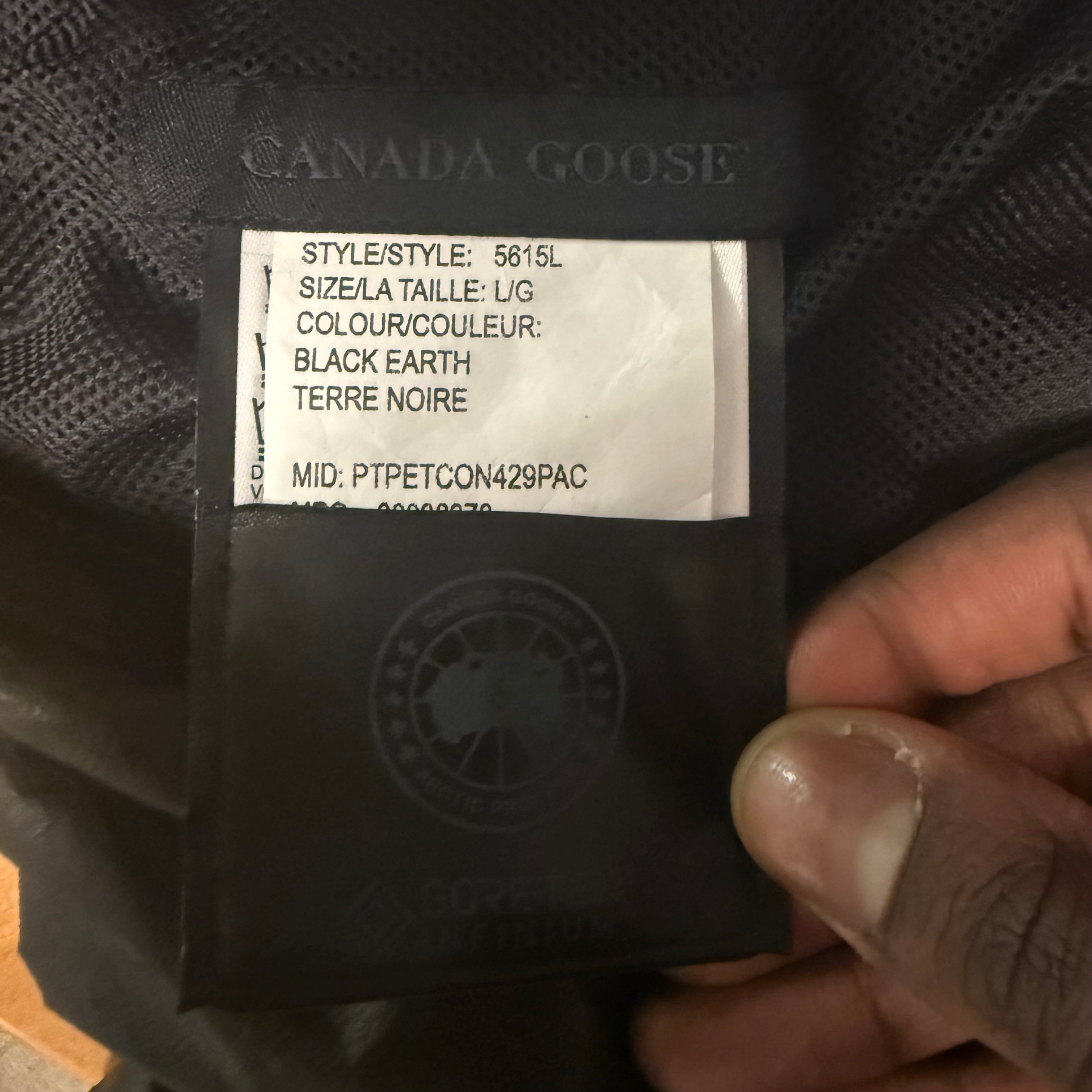 Canada Goose Nomad Parka w/ Tags Sz Large NEW