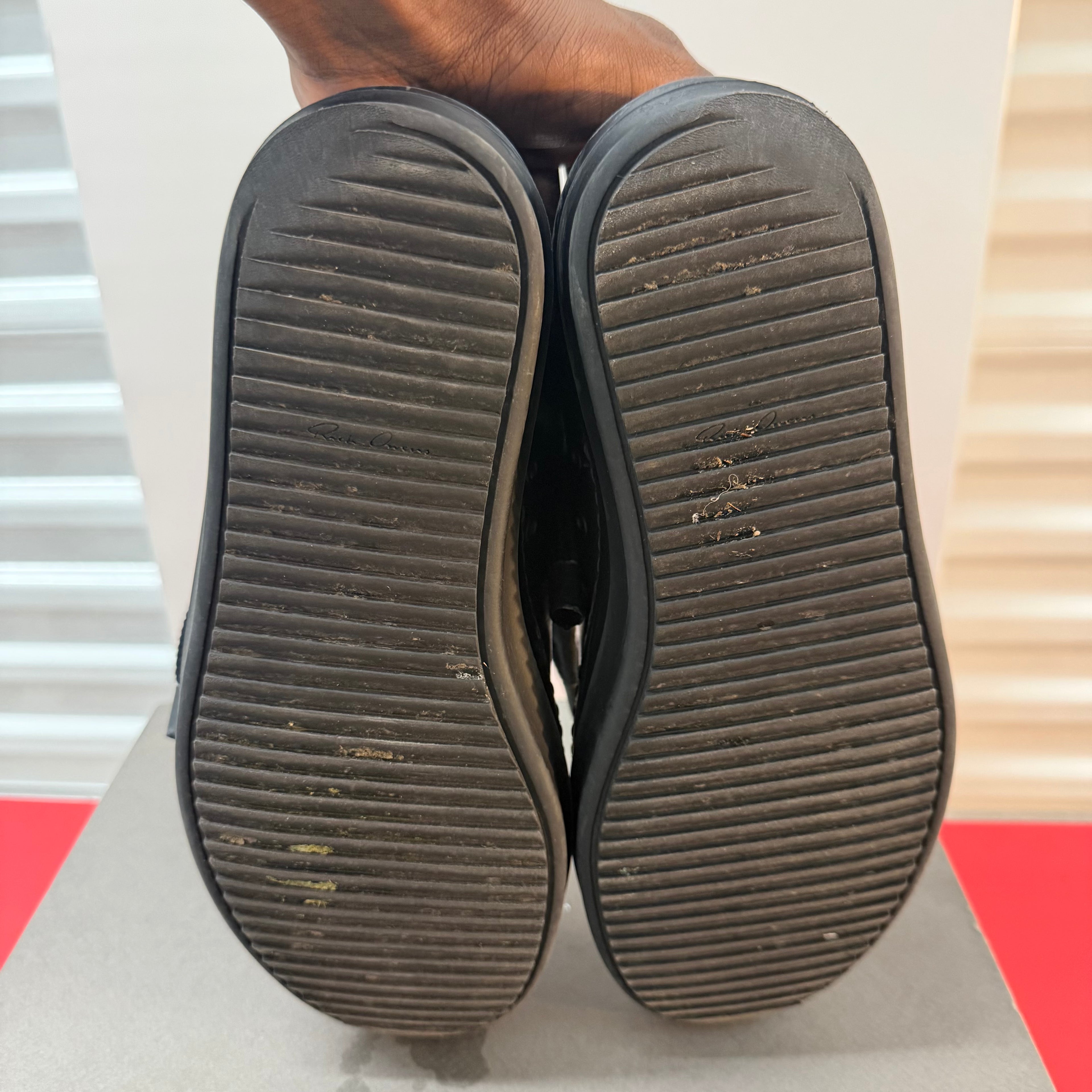 Rick Owens Triple Black Jumbo Lace Ramone Low Size 8.5