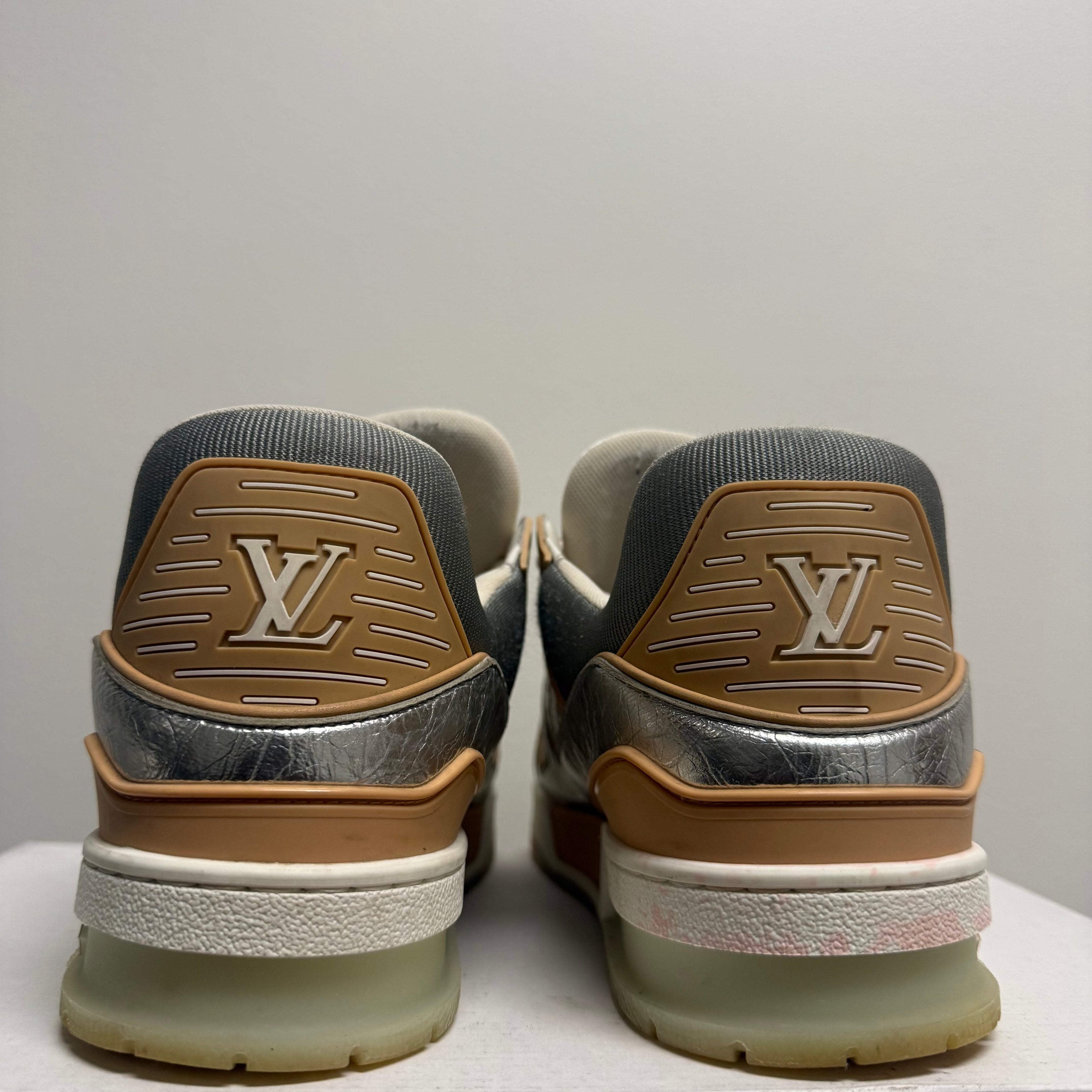 Louis Vuitton Tan Silver Trainer Sz 10 (8.5 LV)