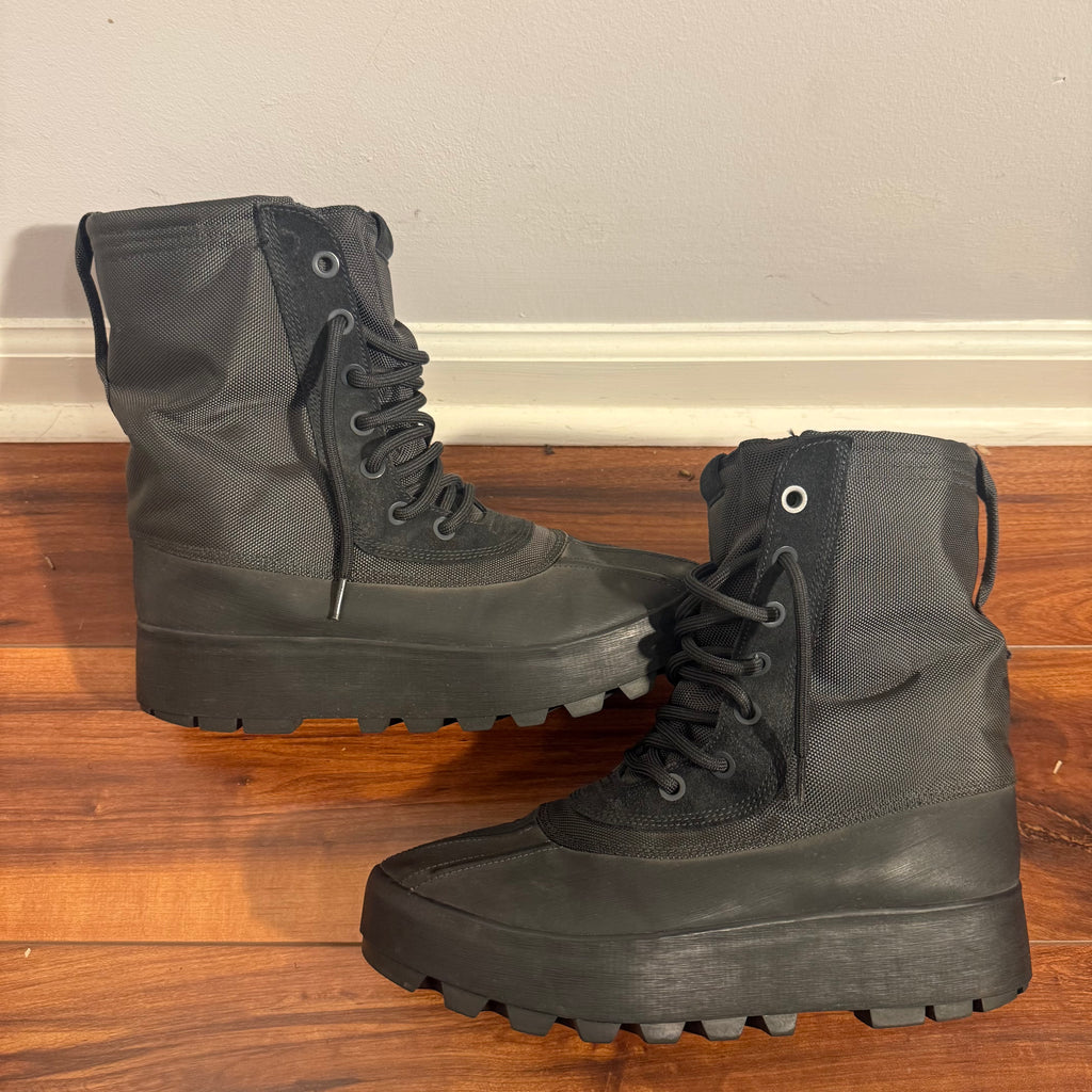 Yeezy Black Pirate 950 Boots Size 11