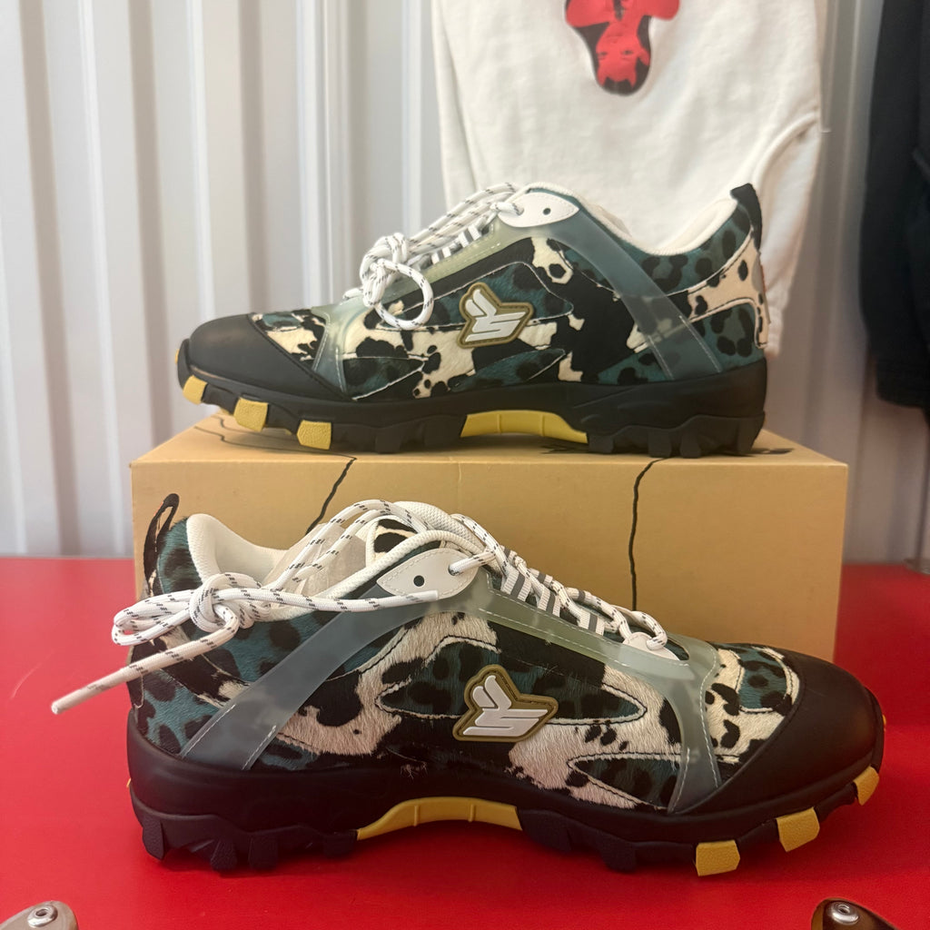 Sicko Diamond Blue Cow Hiking Shoe Size 11