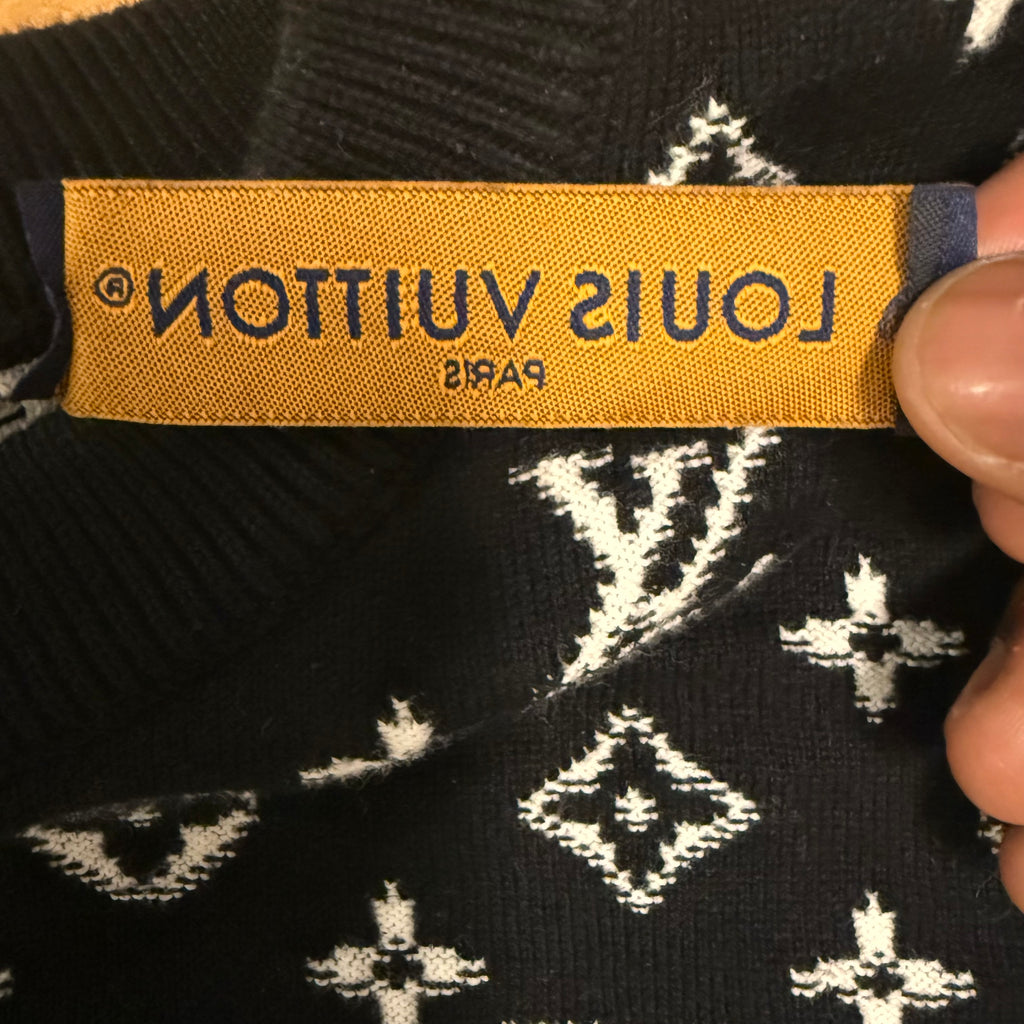 Louis Vuitton Black Gradient Monogram Cotton Crewneck Sz Small