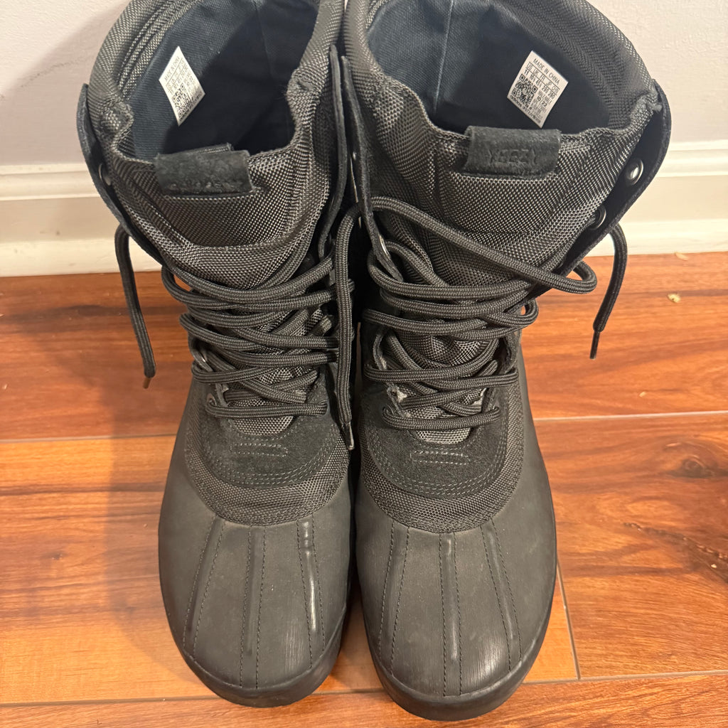 Yeezy Black Pirate 950 Boots Size 11