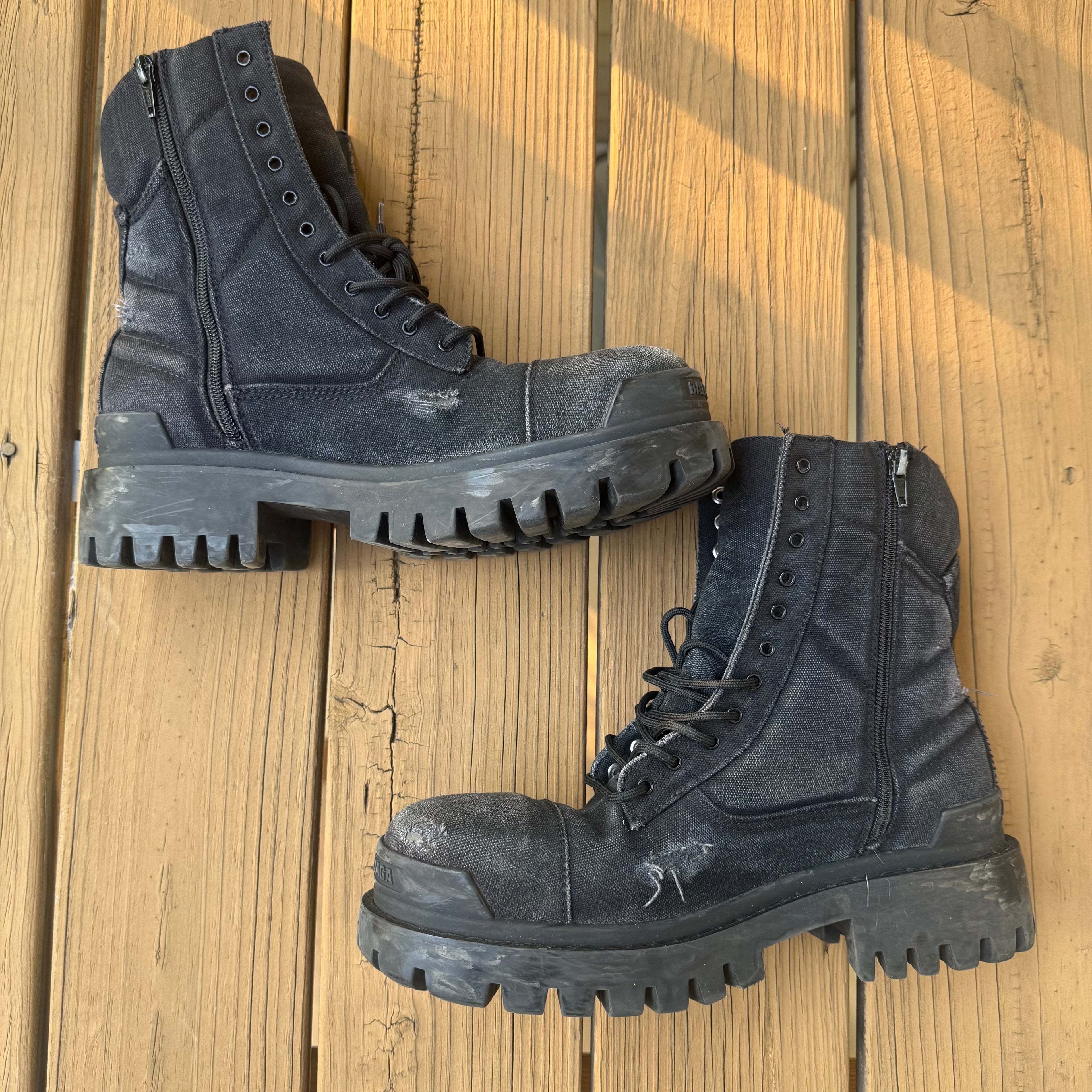 Balenciaga Black Strike Boot Size 8 (41)